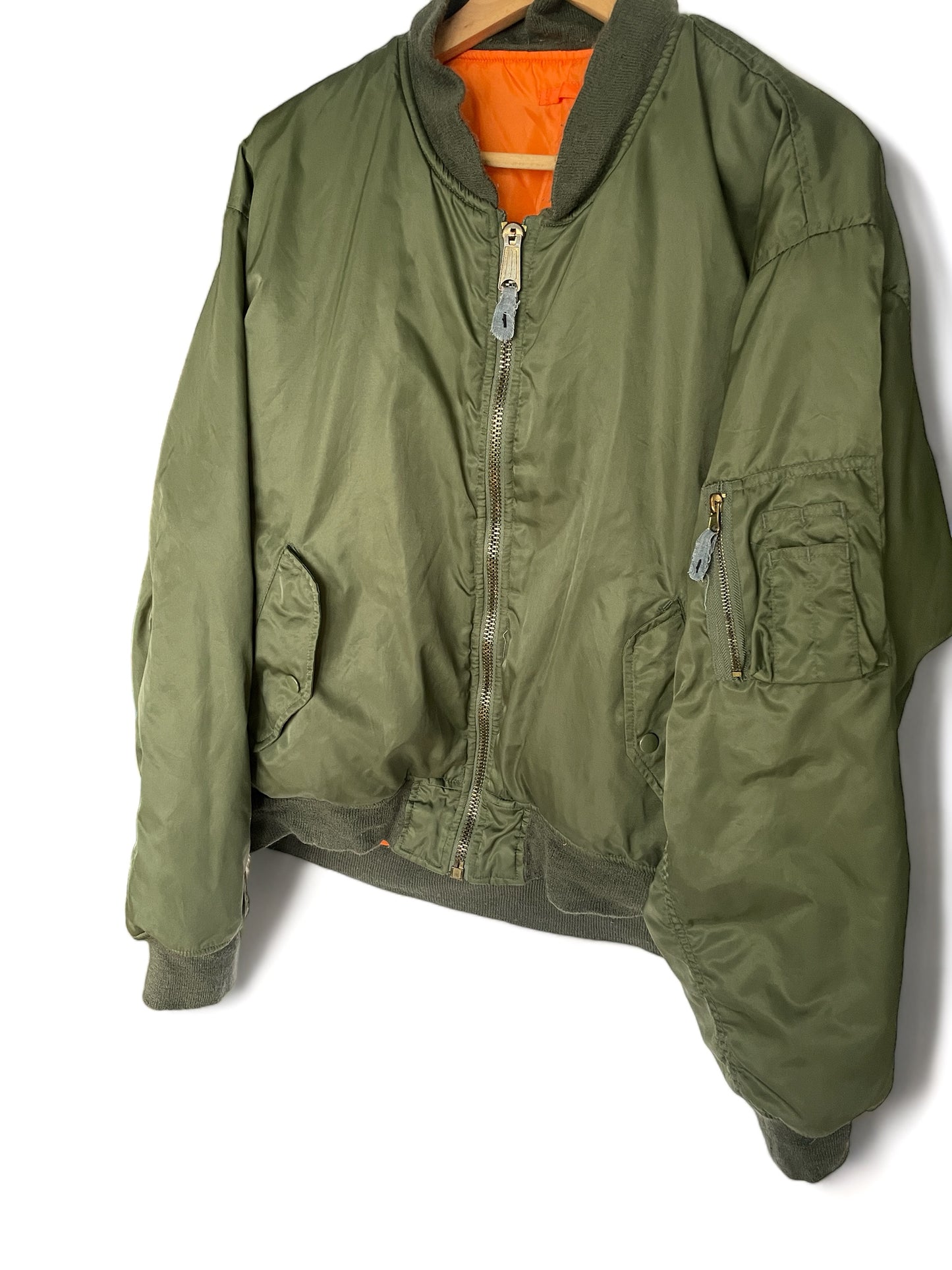 Khakis 90s Bomber with orange lining